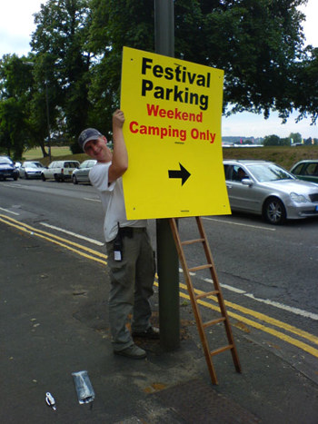 Guilfest2006 Seta Markh C Another Quality Festival Sign Installation By Edd And Mark