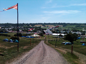 Glastonbury Festival 2010 Set A Mark Hatchard 0008 We Only Allow Those With Blue Tents In Early