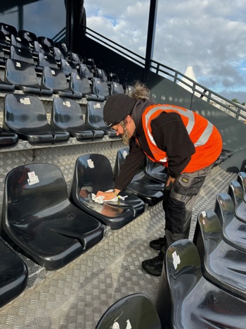 Echo Cleaning Seat